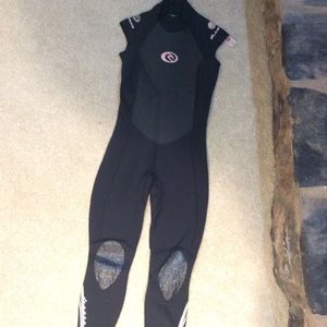Ladies rip curl wetsuit